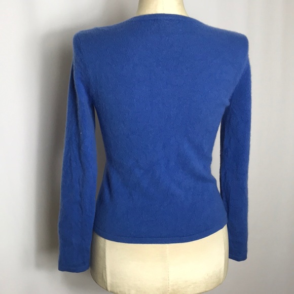 🌻3/25🌻Lands' End Soft Performance V-neck Sweater - Picture 3 of 5